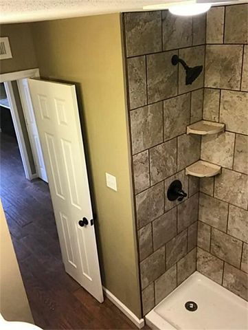 638 Heidrich St Street 19, Houston, TX 77018