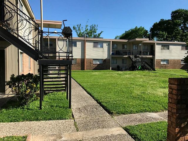 638 Heidrich St Street 19, Houston, TX 77018