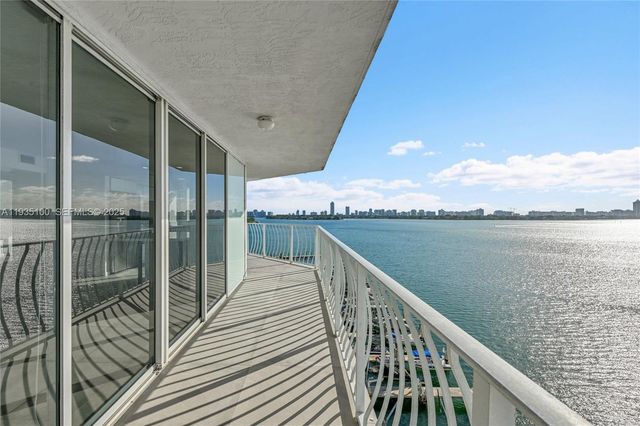 7601 E Treasure Dr 920, North Bay Village, FL 33141