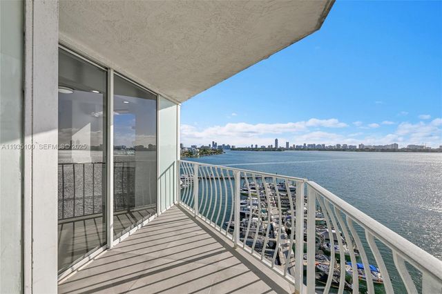 7601 E Treasure Dr 920, North Bay Village, FL 33141