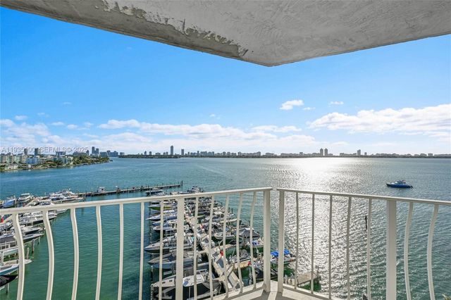 7601 E Treasure Dr 920, North Bay Village, FL 33141