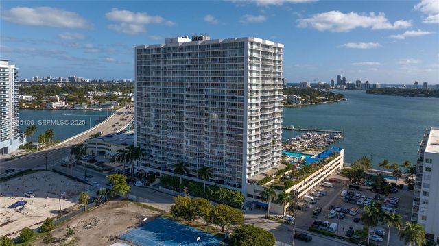 7601 E Treasure Dr 920, North Bay Village, FL 33141