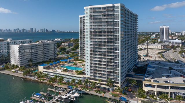 7601 E Treasure Dr 920, North Bay Village, FL 33141