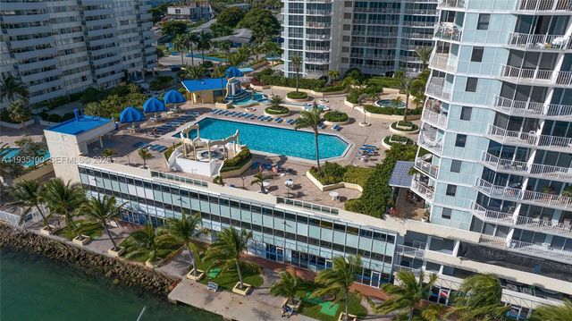 7601 E Treasure Dr 920, North Bay Village, FL 33141