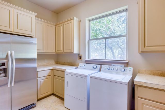 101 Indian Bend DR, Lakeway, TX 78734
