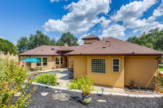 101 Indian Bend DR, Lakeway, TX 78734