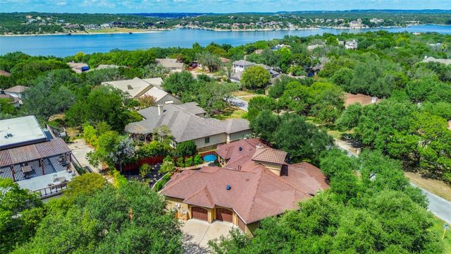 101 Indian Bend DR, Lakeway, TX 78734