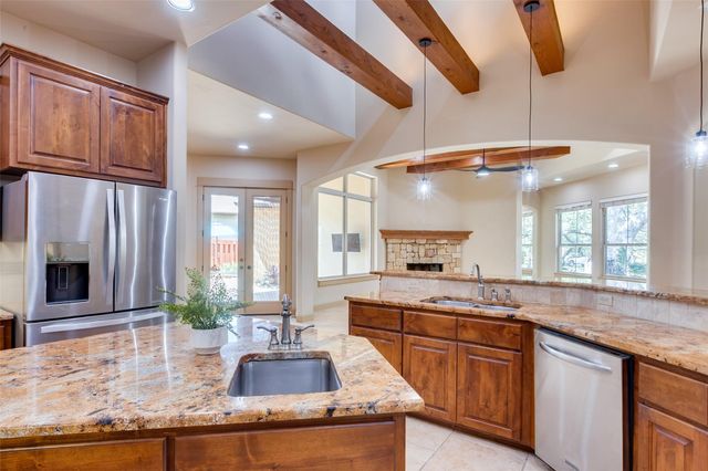 101 Indian Bend DR, Lakeway, TX 78734