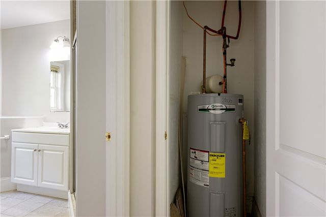 5 Morrill Lane C, North Providence, RI 02904