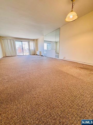 265 Main Street 108, Ridgefield Park, NJ 07660