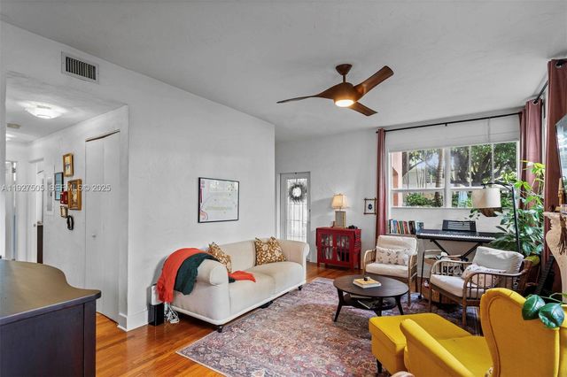 929 Meridian Ave 1, Miami Beach, FL 33139