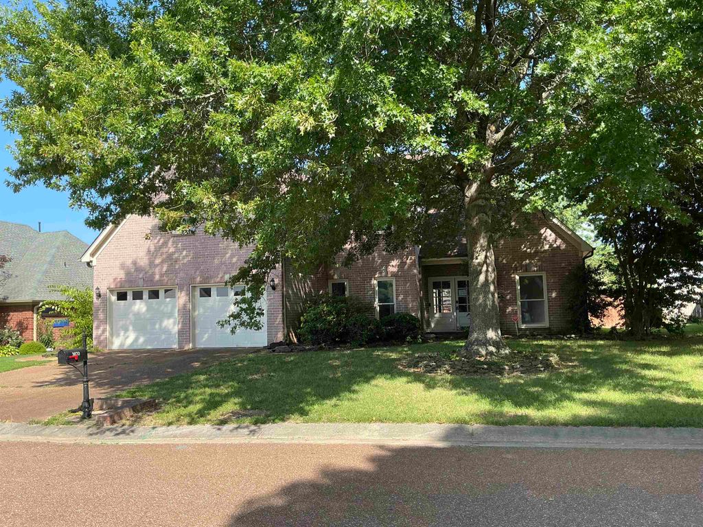 3870 LIGHTHOUSE LN, Lakeland, TN 38002