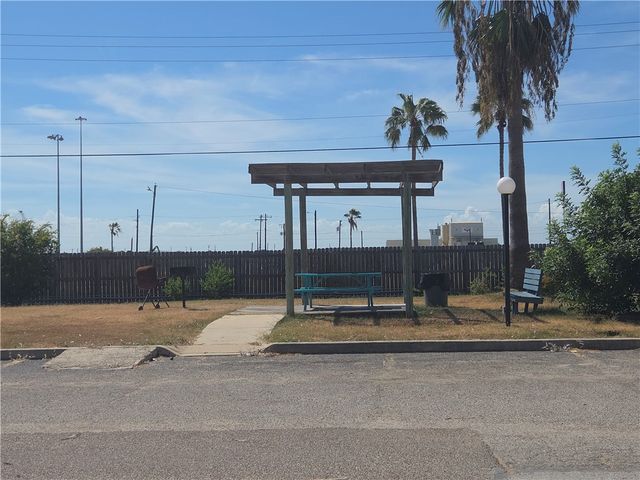 3938 Surfside Blvd 3325, Corpus Christi, TX 78402