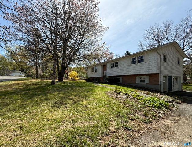 1 Winfield Avenue, Wolcott, CT 06716