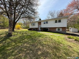 1 Winfield Avenue, Wolcott, CT 06716