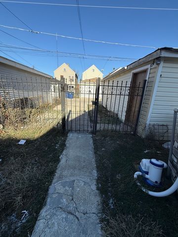 5322 W 23rd Street, Cicero, IL 60804