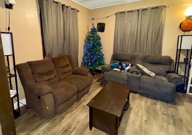 5322 W 23rd Street, Cicero, IL 60804