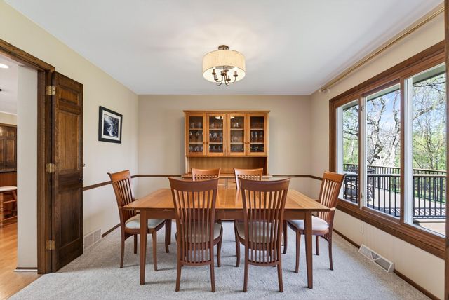 17210 27th Avenue N, Plymouth, MN 55447