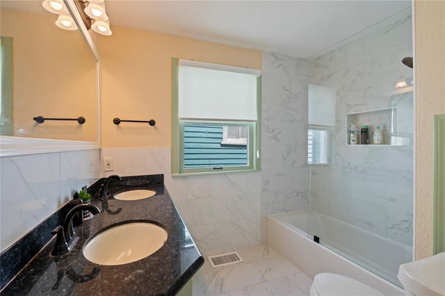 1419 Church Street, Galveston, TX 77550