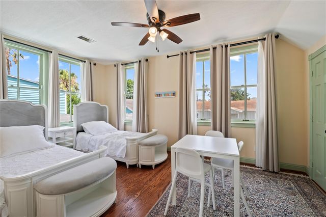 1419 Church Street, Galveston, TX 77550