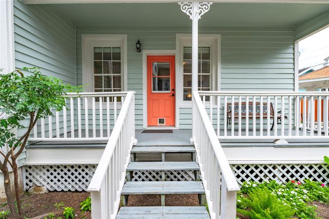 1419 Church Street, Galveston, TX 77550