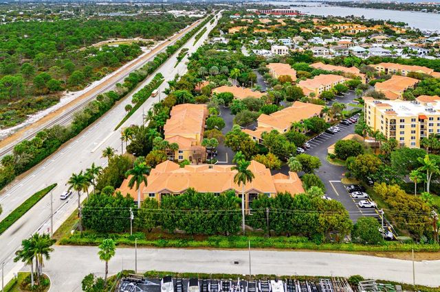 900 Scotia Drive 102, Hypoluxo, FL 33462