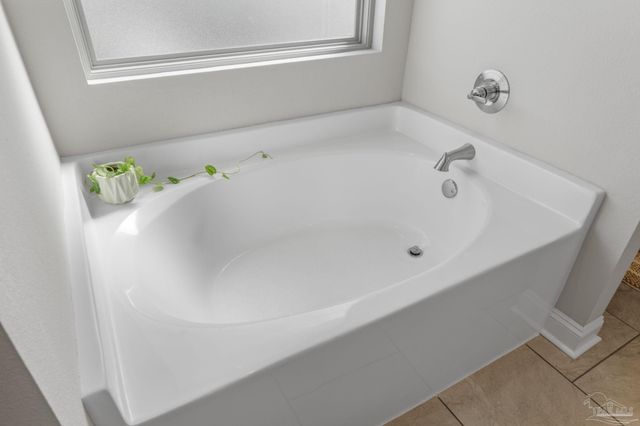 2770 Joe Pruitt Rd, Navarre, FL 32566