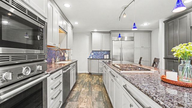 3949 S Michael Road, Scio Twp, MI 48103