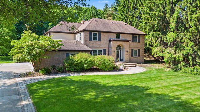3949 S Michael Road, Scio Twp, MI 48103