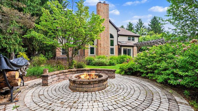 3949 S Michael Road, Scio Twp, MI 48103