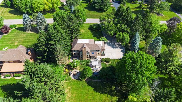 3949 S Michael Road, Scio Twp, MI 48103