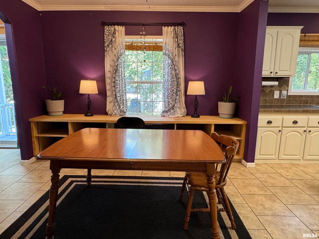 2517 N 14TH Street, Herrin, IL 62948