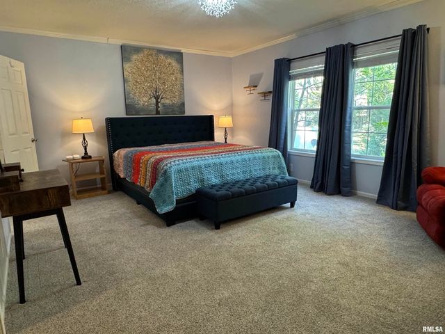 2517 N 14TH Street, Herrin, IL 62948