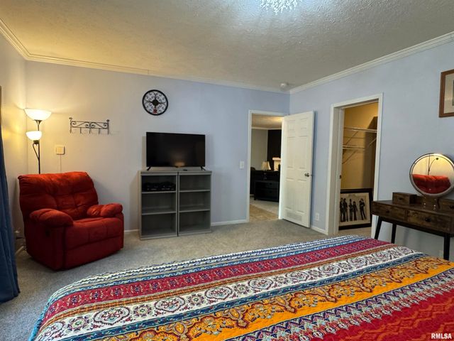 2517 N 14TH Street, Herrin, IL 62948