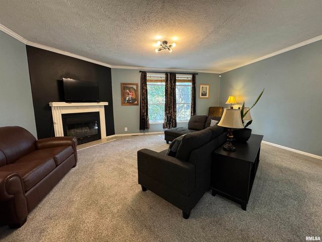 2517 N 14TH Street, Herrin, IL 62948