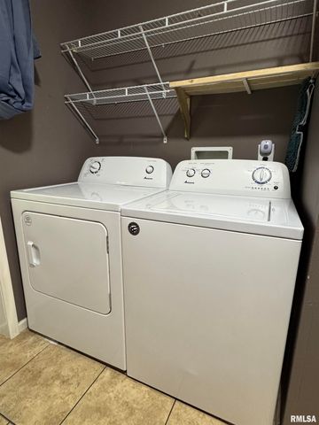 2517 N 14TH Street, Herrin, IL 62948