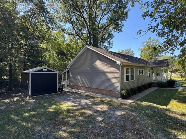 2517 N 14TH Street, Herrin, IL 62948