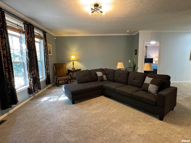 2517 N 14TH Street, Herrin, IL 62948