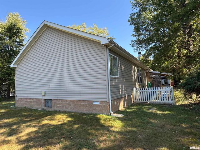 2517 N 14TH Street, Herrin, IL 62948