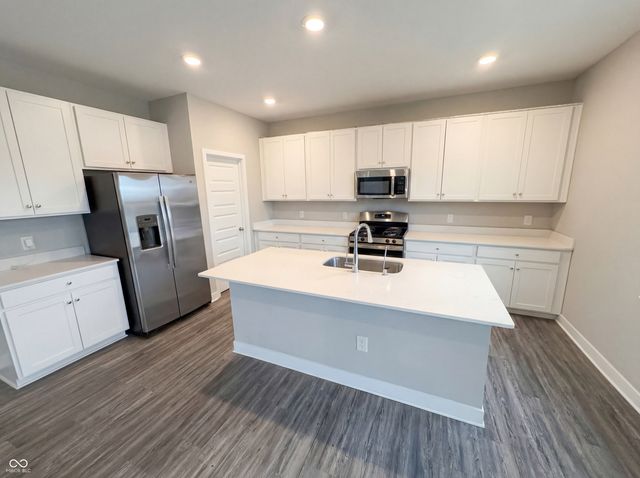 8691 Laurelton Place, Brownsburg, IN 46112