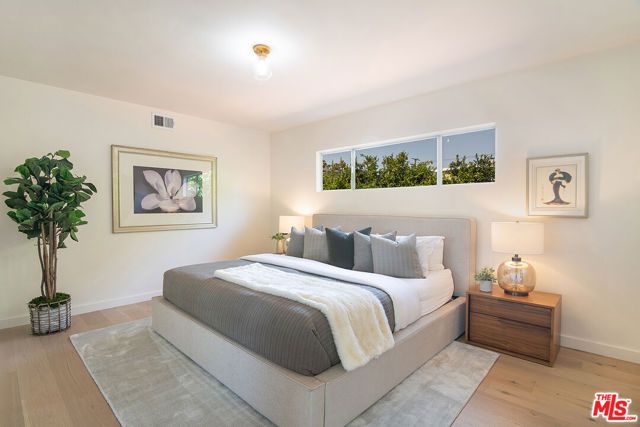 6627 Lennox Avenue, Van Nuys (los Angeles), CA 91405