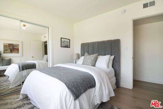 6627 Lennox Avenue, Van Nuys (los Angeles), CA 91405