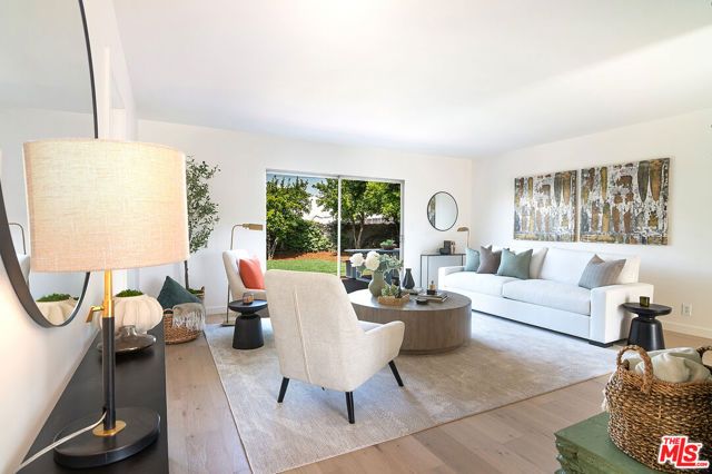 6627 Lennox Avenue, Van Nuys (los Angeles), CA 91405