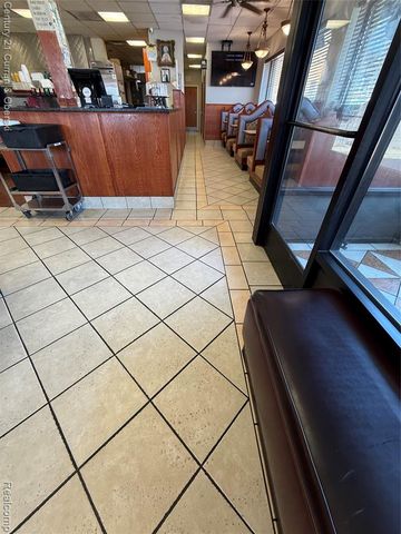 1350 W Fort Street, Detroit, MI 48226