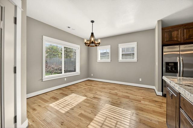 1319 Utah Drive, Medford, OR 97504