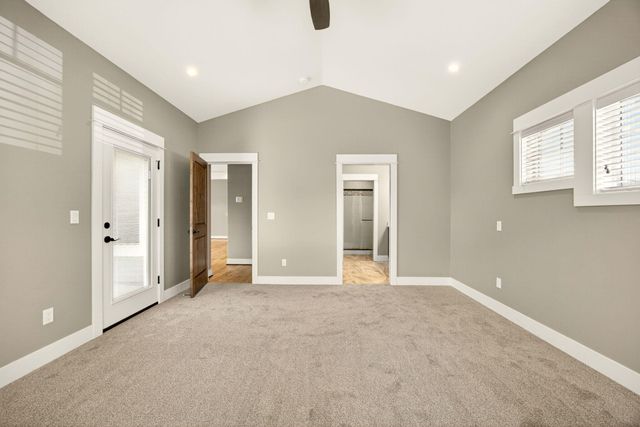 1319 Utah Drive, Medford, OR 97504