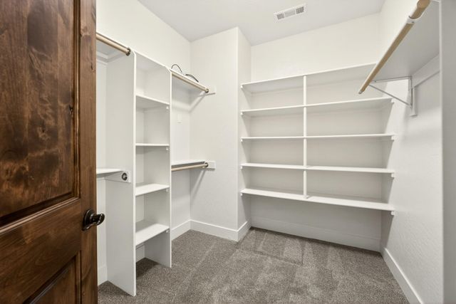 1319 Utah Drive, Medford, OR 97504