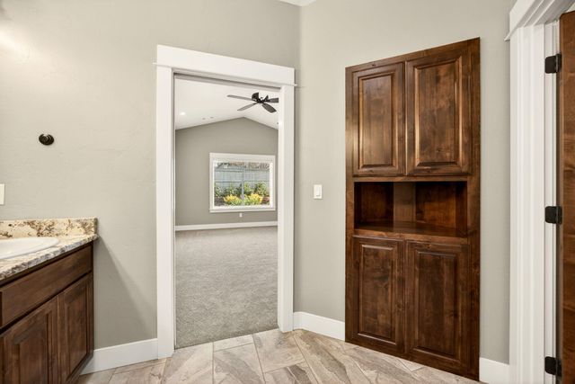 1319 Utah Drive, Medford, OR 97504