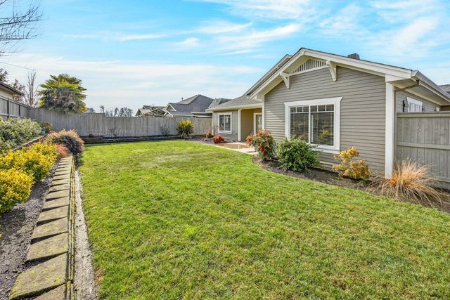 1319 Utah Drive, Medford, OR 97504