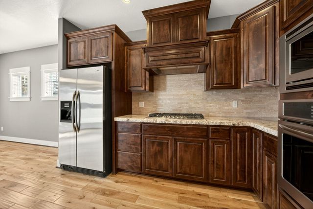 1319 Utah Drive, Medford, OR 97504